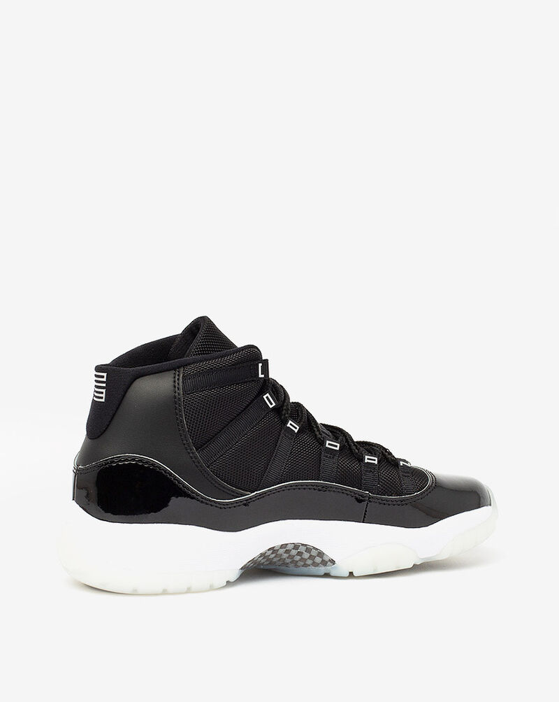 Jubilee 11's grade school