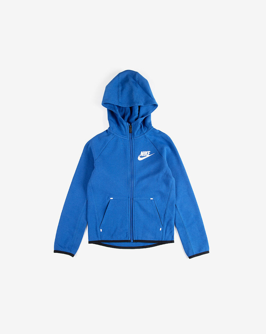 nike tech fleece essentials