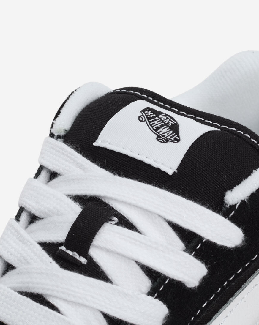 Shop Vans Grade School Knu Skool VN000D2T6BT1 black | SNIPES USA