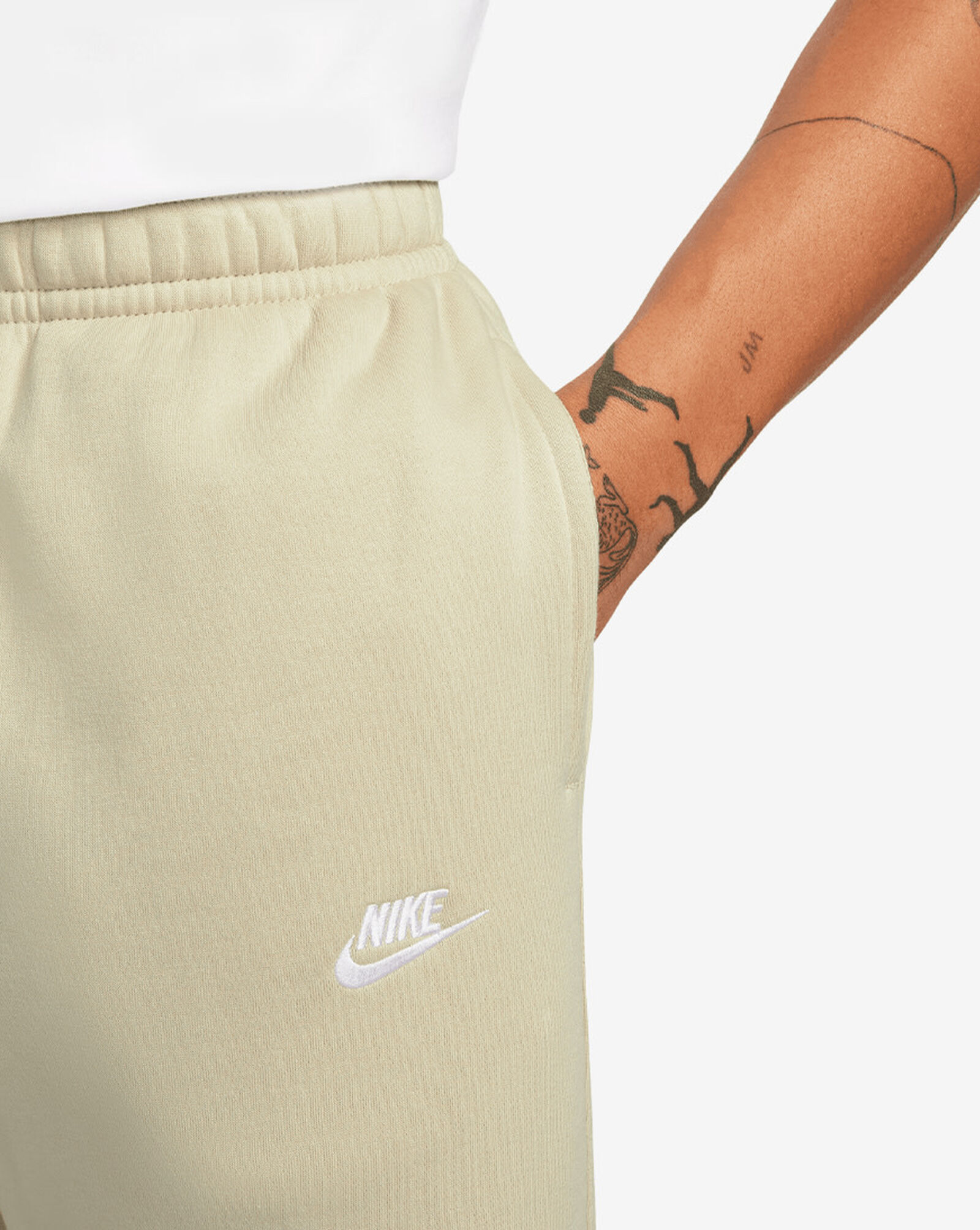 Shop Nike NSW Club Fleece Joggers BV2671-206 beige | SNIPES USA