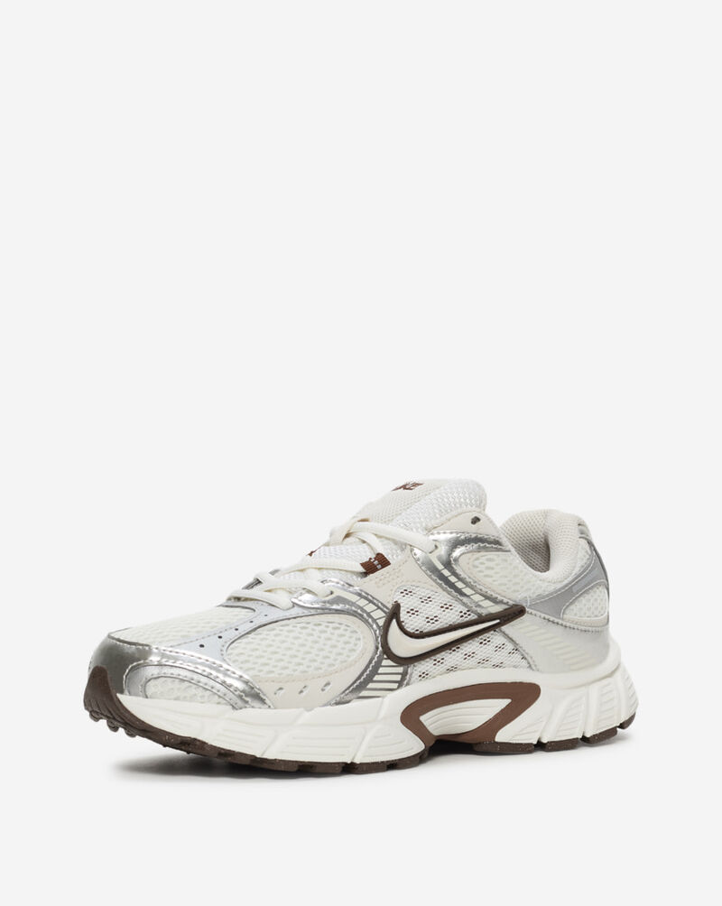 Nike V5 RNR HQ7901-102 silver 2