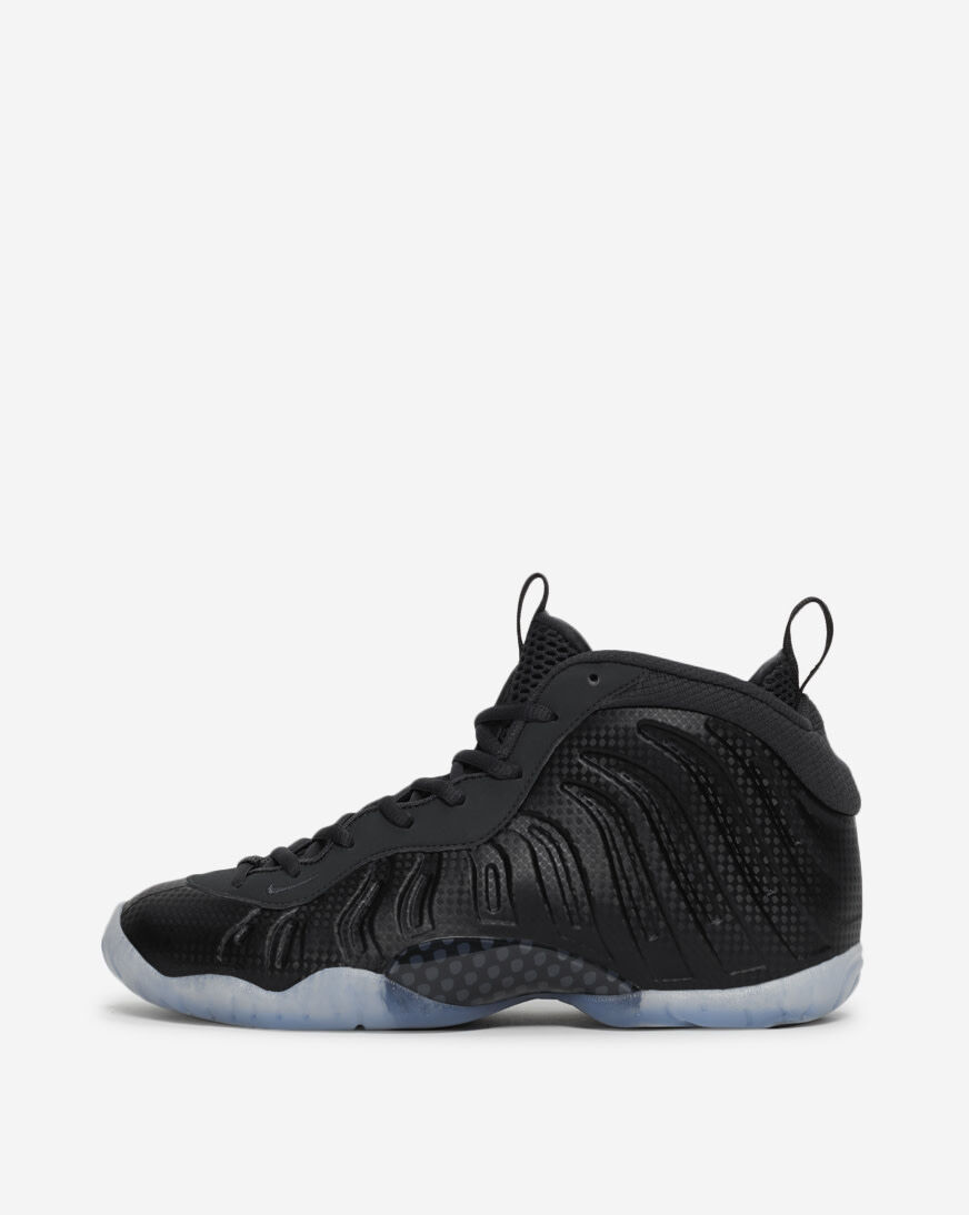 Shop Nike Big Kids' Little Posite One IQ7228-001 black | SNIPES USA