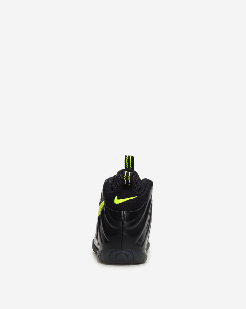 Nike Little Kids' Air Foamposite Pro IQ7232-001 Black 5