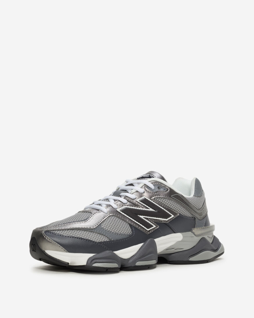 Shop New Balance 9060 U906051K black | SNIPES USA