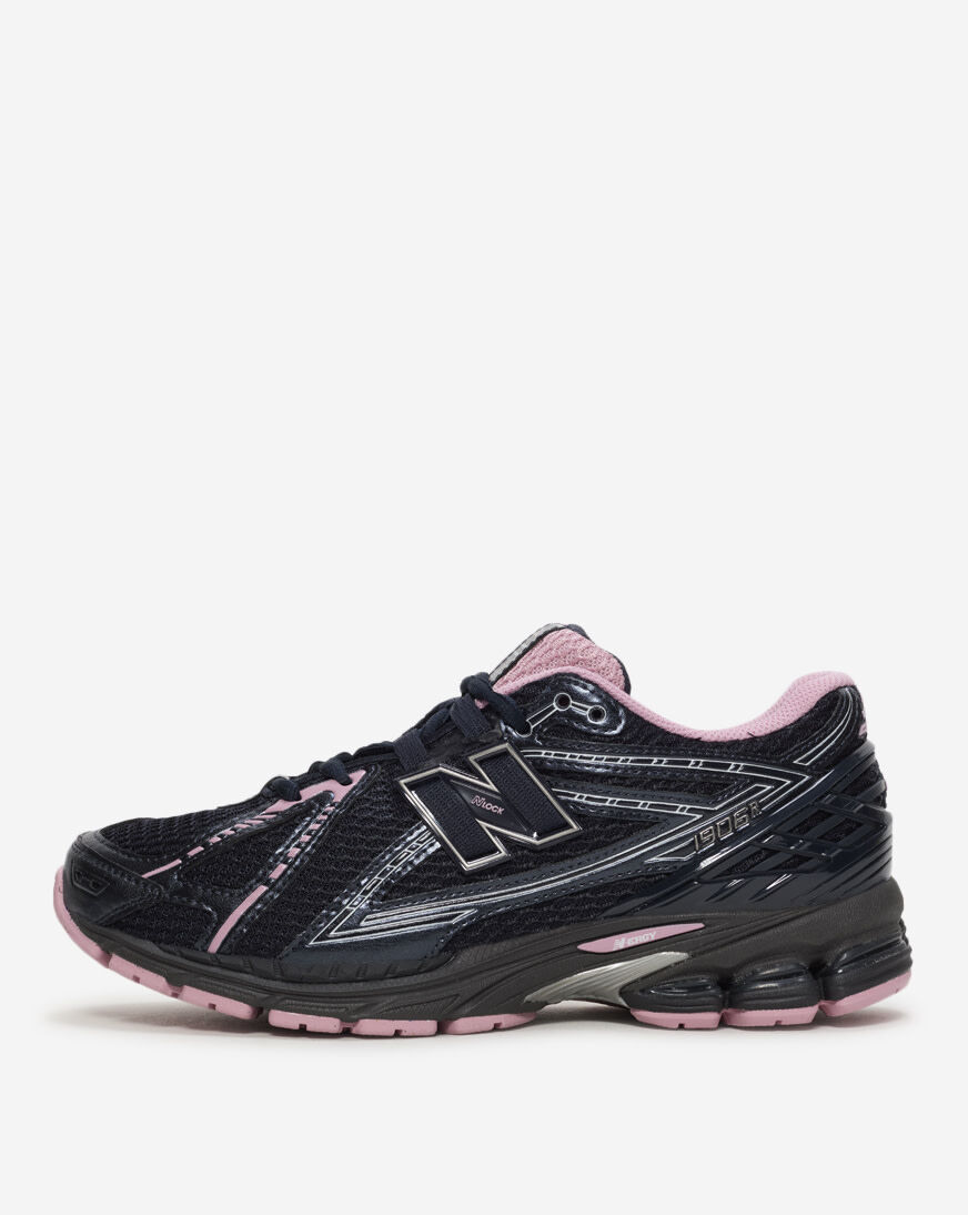 ※Ririca※ New Balance 1906A lace-up Sneakers | Black | FARFETCH