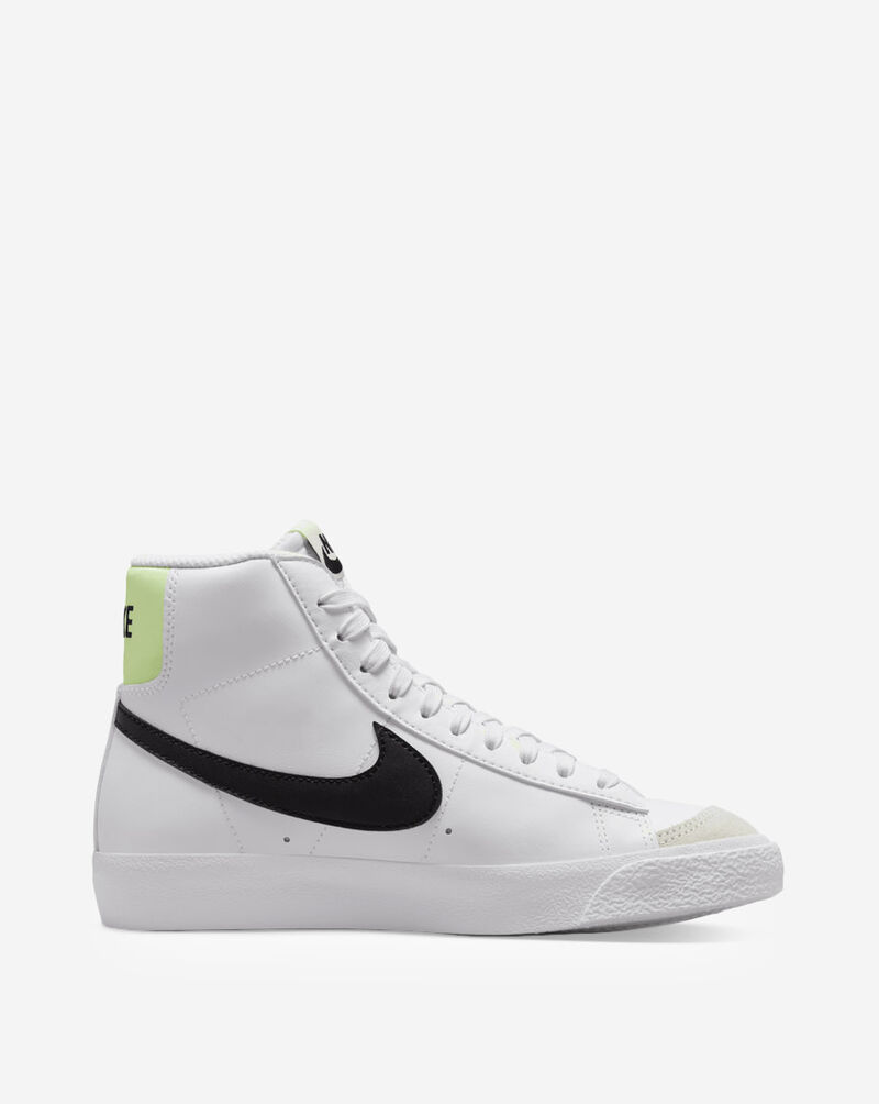 Shop Nike Grade School Blazer Mid  display picture 1