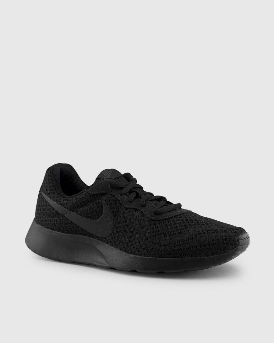 nike tanjun black friday