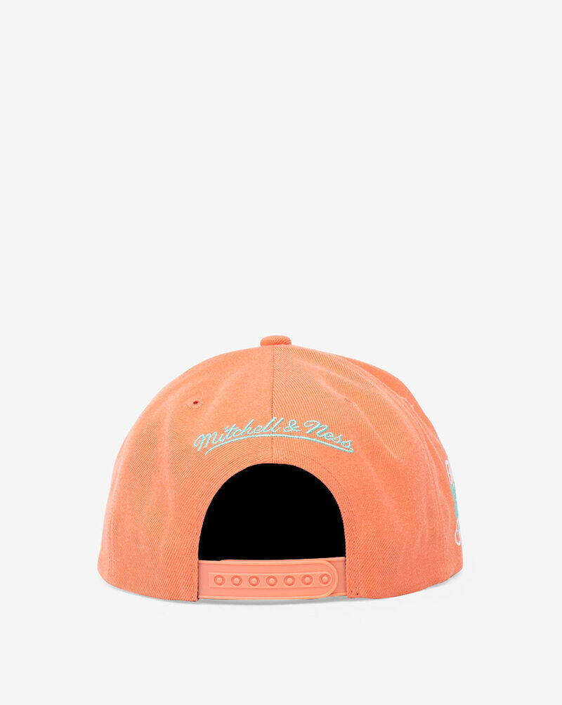 Mitchell & Ness Chicago Bulls Ocean Dreams Snapback Hat 6HSSSH20005-CBULTOR Orange 4