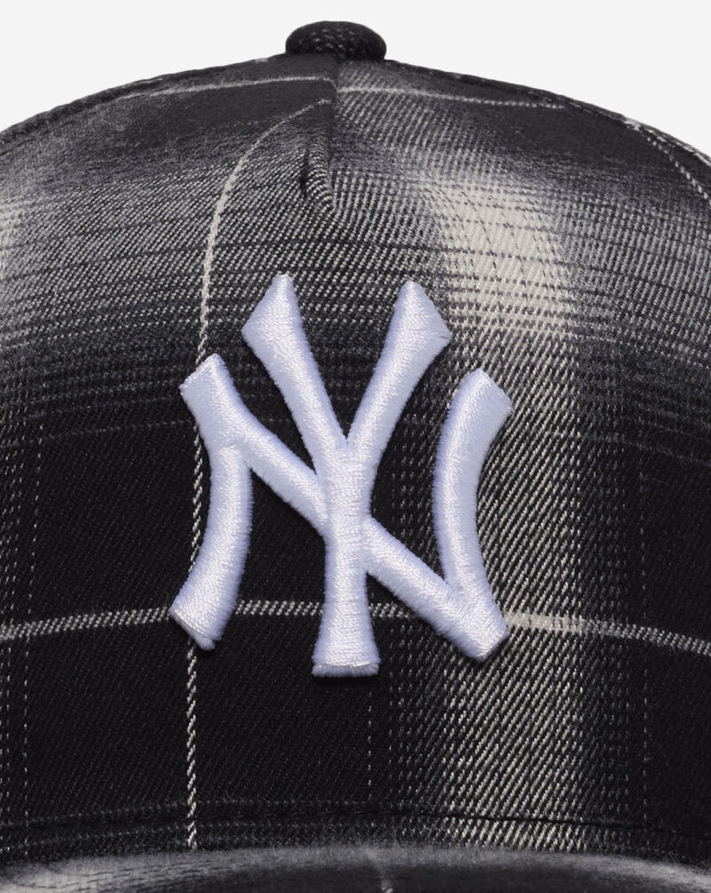 New Era 9Fifty New York Yankees A-Frame Plaid Snapback Hat 60833847 Black 2