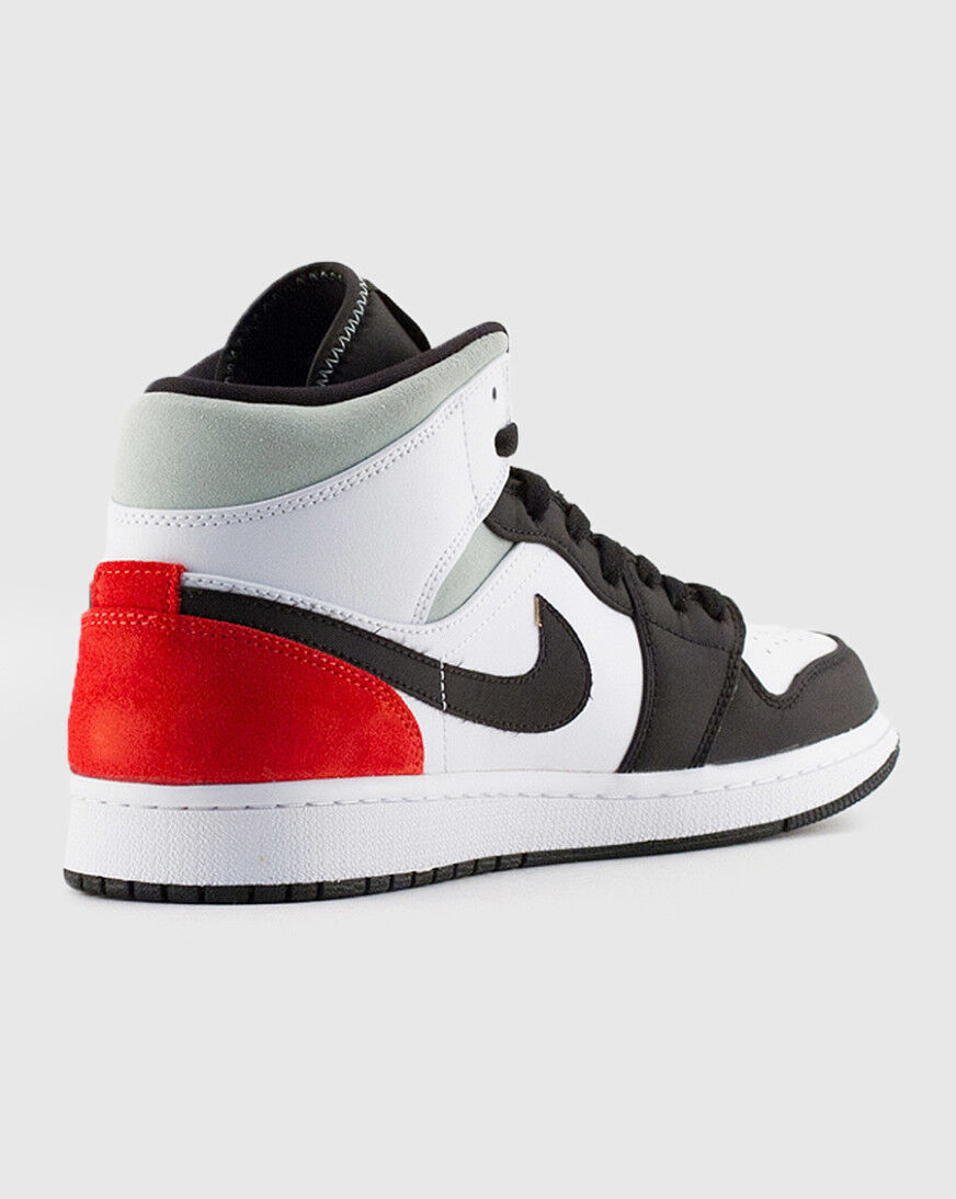 air jordan 1 mid snipes exclusive