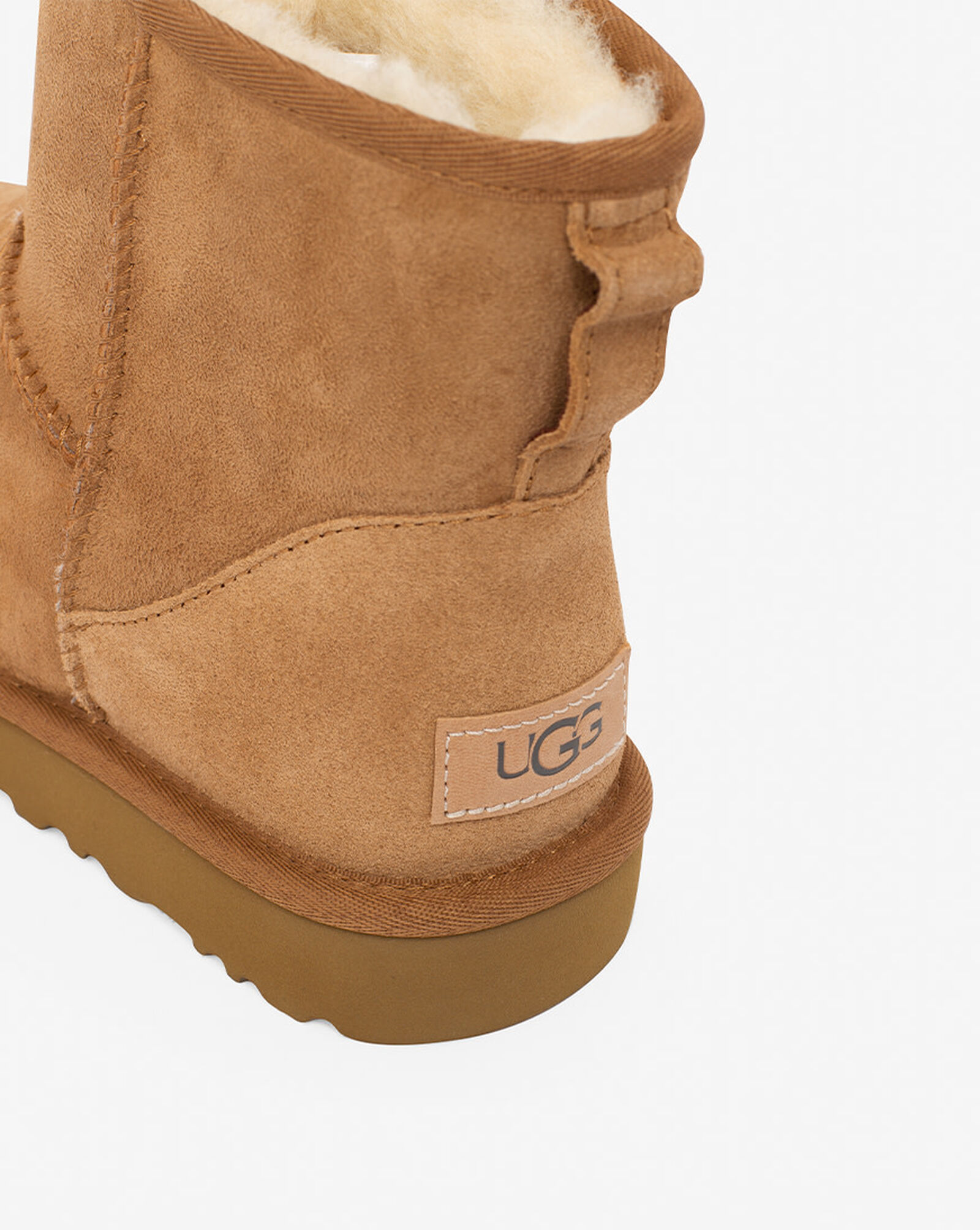 Shop UGG Classic Mini II Boots 1016222CHE brown | SNIPES USA