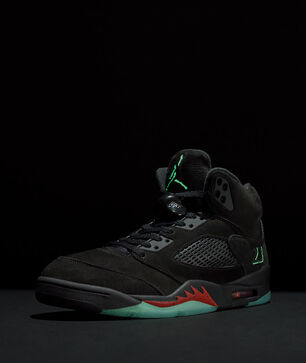 Air Jordan 5 Retro "Halloween"