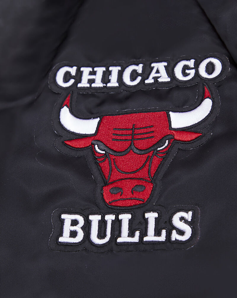 PRO STANDARD Chicago Bulls Retro Classic Rib Satin Jacket  BCB656009-BRK Black 4