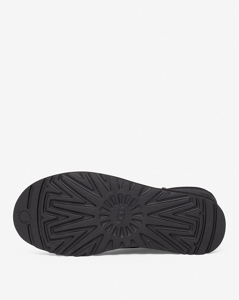 UGG Classic Short II Boots 1016223BLK Black 4