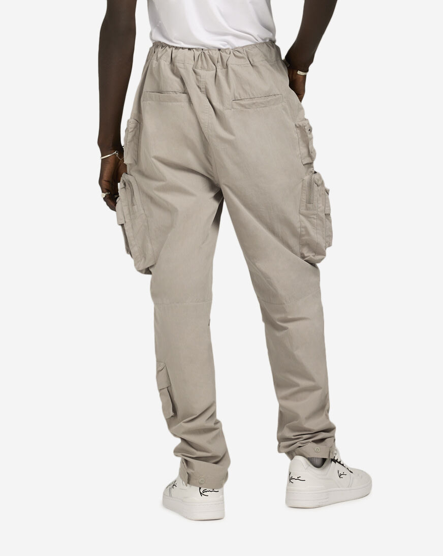 Shop Smoke Rise Nylon Utility Pants WP24582SN-GRY grey | SNIPES USA
