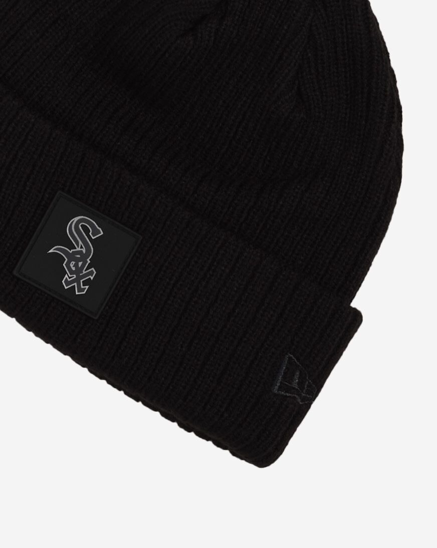 Shop New Era Chicago White Sox Rubberized Knit Beanie 60833853