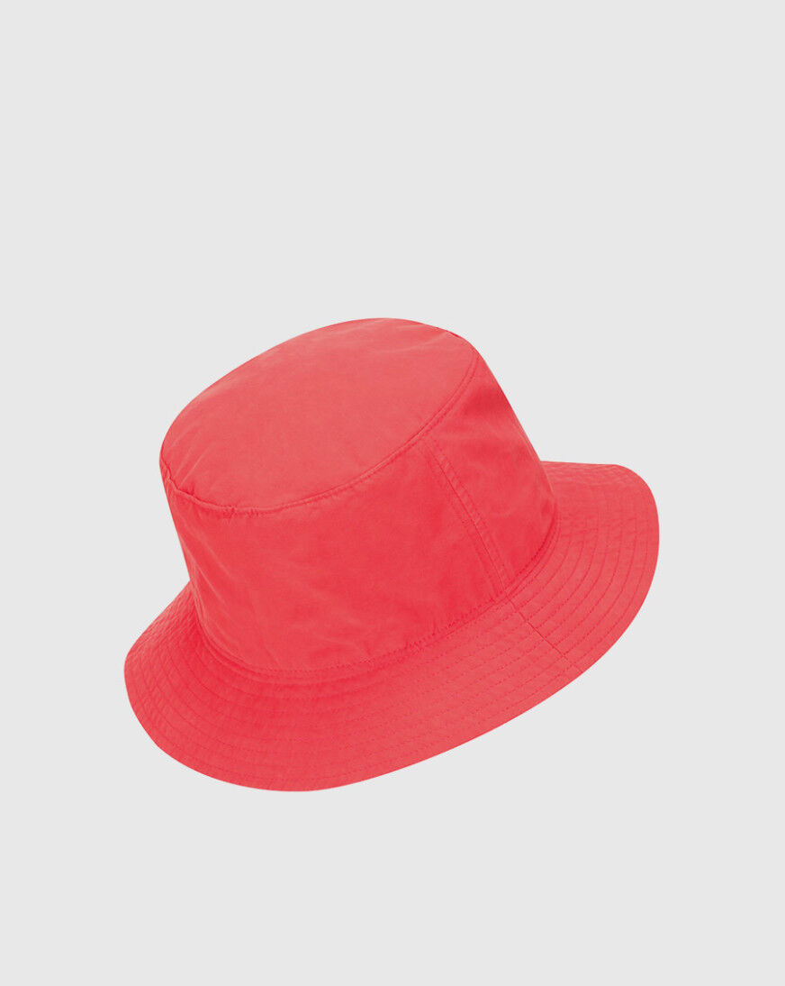 nike red bucket hat