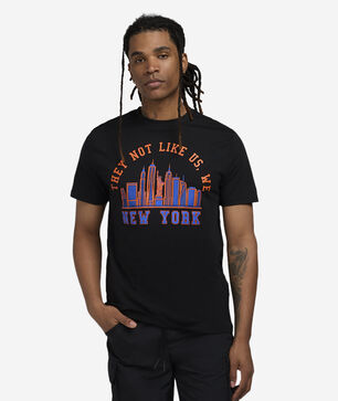 New York Skyline Tee