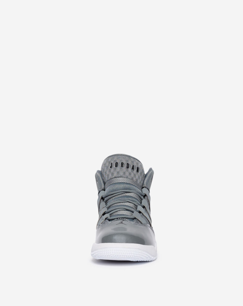 Jordan Little Kids' Max Aura AQ9216-010 Grey 3
