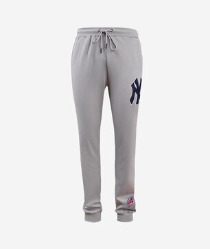 New York Yankees Classic Chenille Double Knit Jogger 