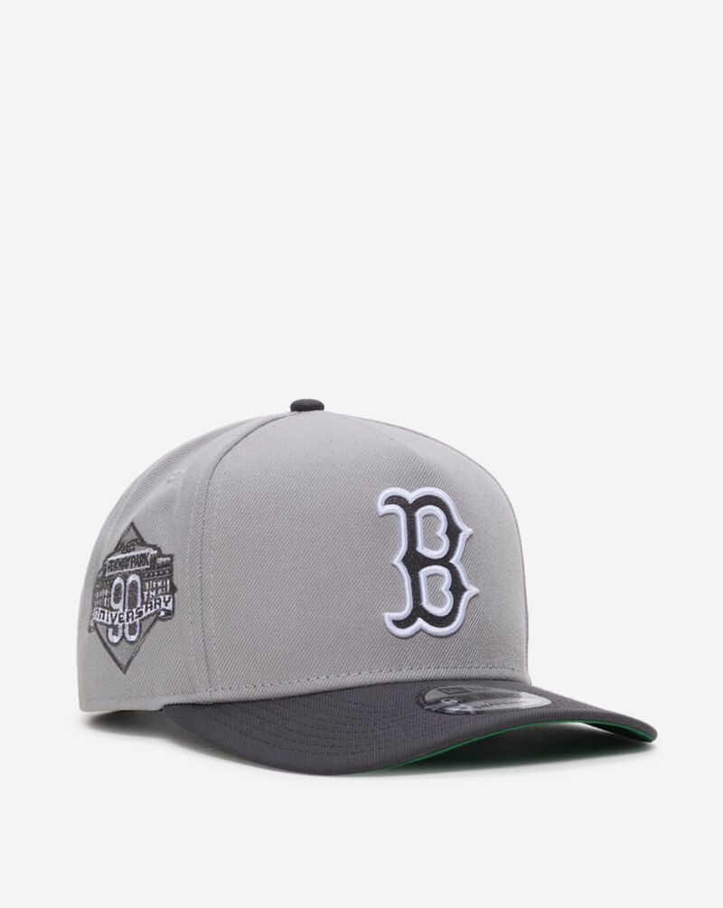 New Era 9Fifty Boston Red Sox Snapback Hat 70923620 Grey 1
