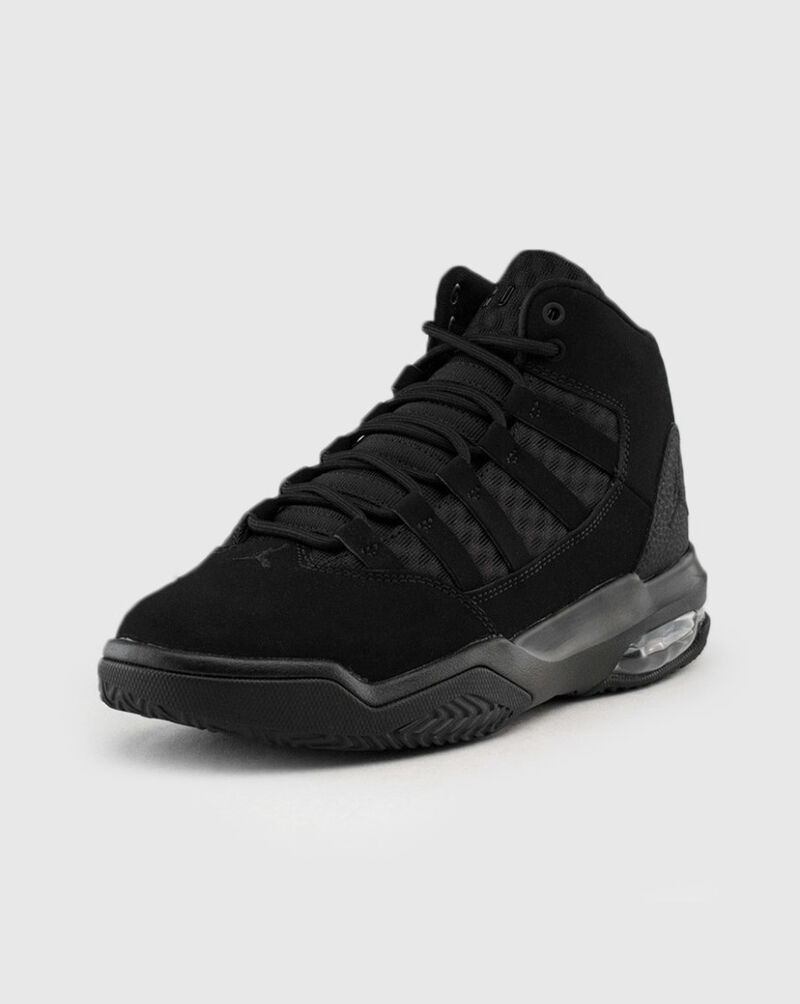 Jordan Grade School Max Aura AQ9214-001 Black 2