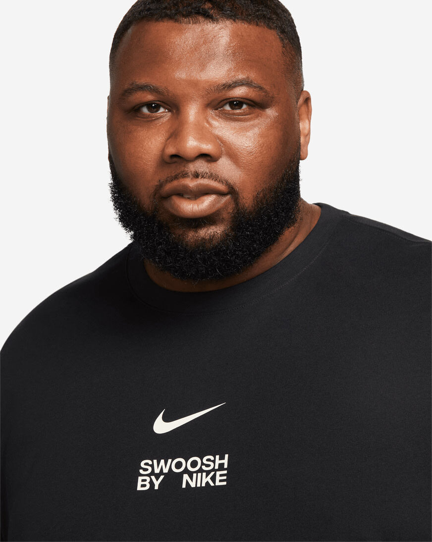 Shop Nike NSW Big Swoosh Tee FD1244-010 black | SNIPES USA