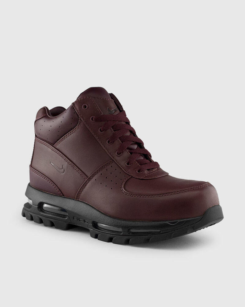 brown nike goadome boots