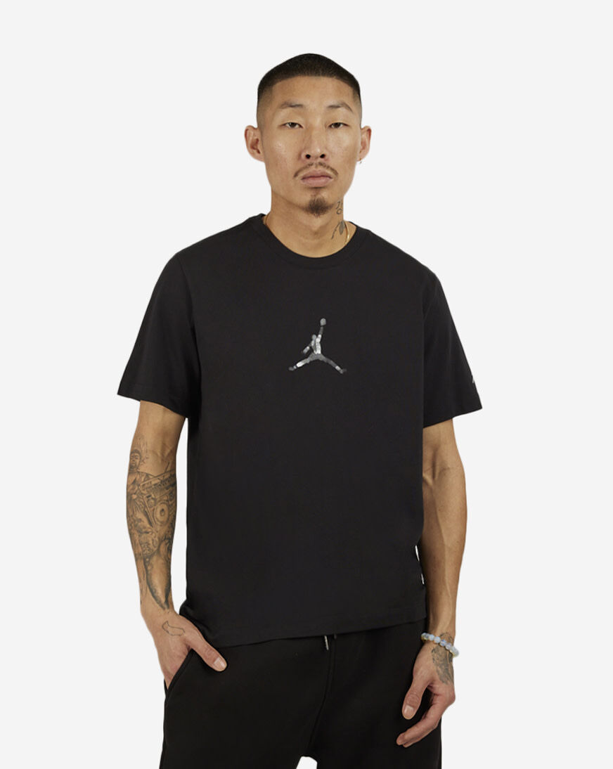 Shop Jordan Brand Graphic Tee FD7029 010 black SNIPES USA