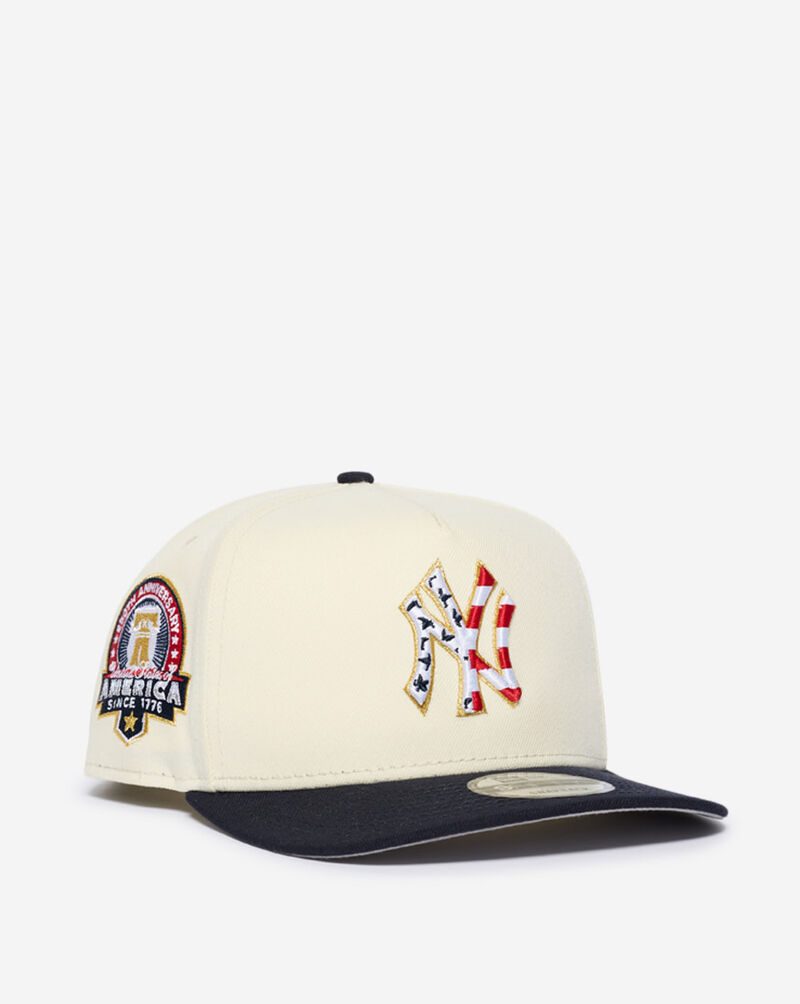 New Era 59Fifty New York Yankees 4th Of July Fitted Hat 60853990 cream 1