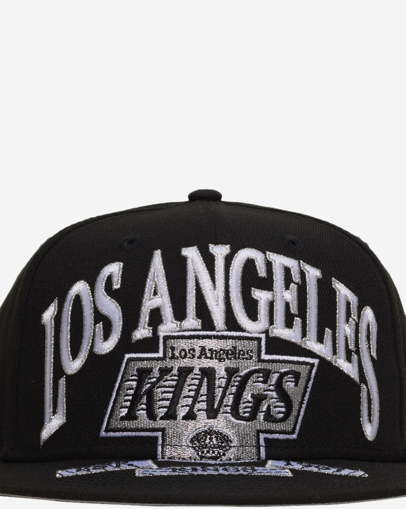 New Era 59Fifty Los Angeles Kings Oversized Script Fitted Hat 60693649 Black 2