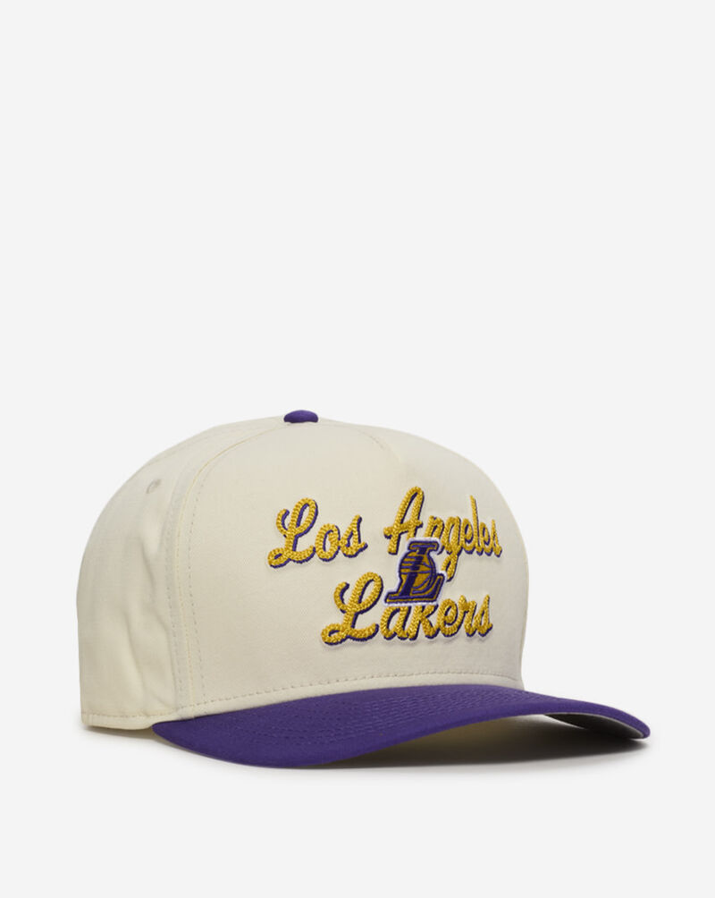 New Era 9Fifty Los Angeles Lakers Chainstitch Snapback Hat 60727202 cream 1