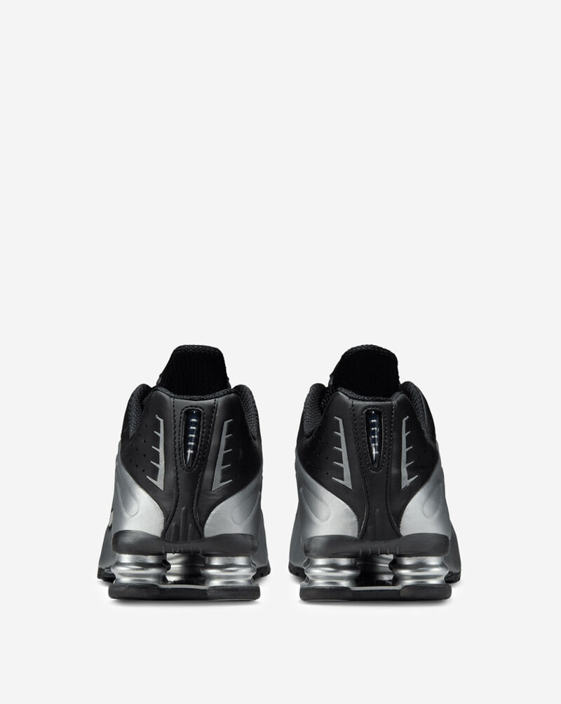 Nike Shox R4 HQ1988-007 silver 4