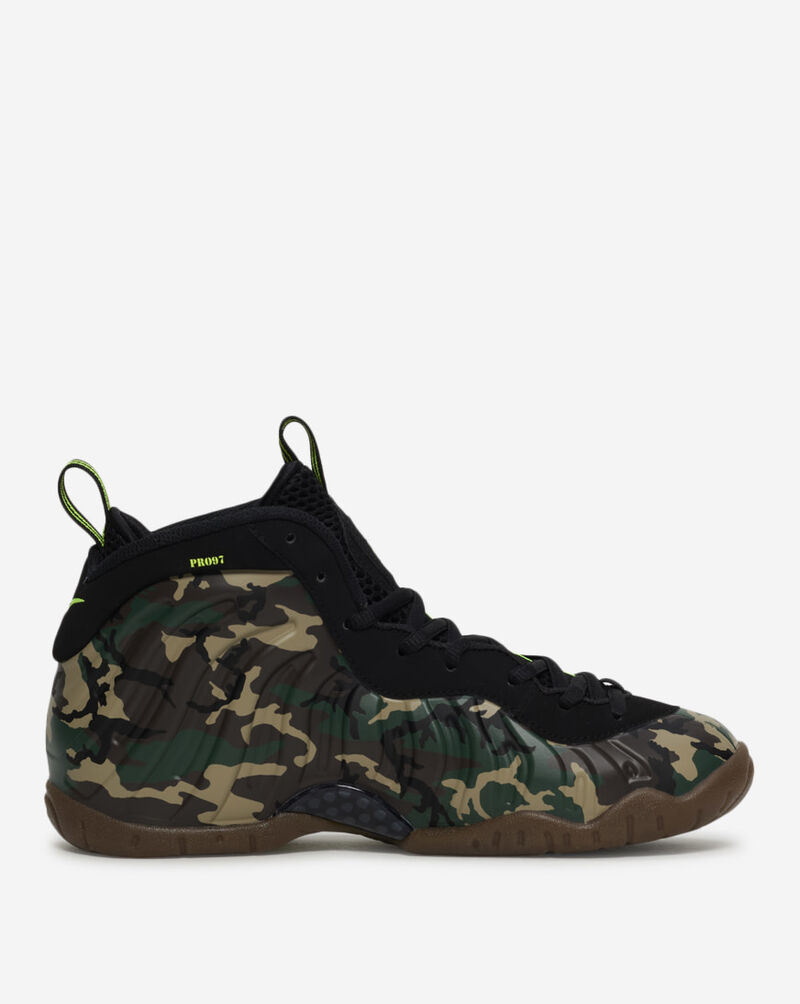 Nike Big Kids' Air Foamposite Pro Premium IV7555-001 Camo 4