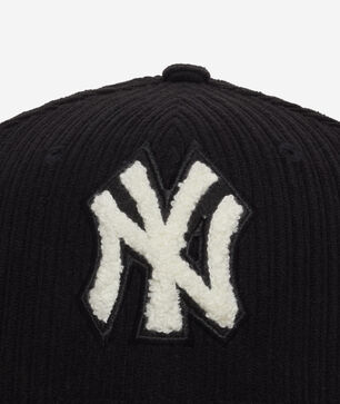 59Fifty New York Yankees Chenille Cord Fitted Hat