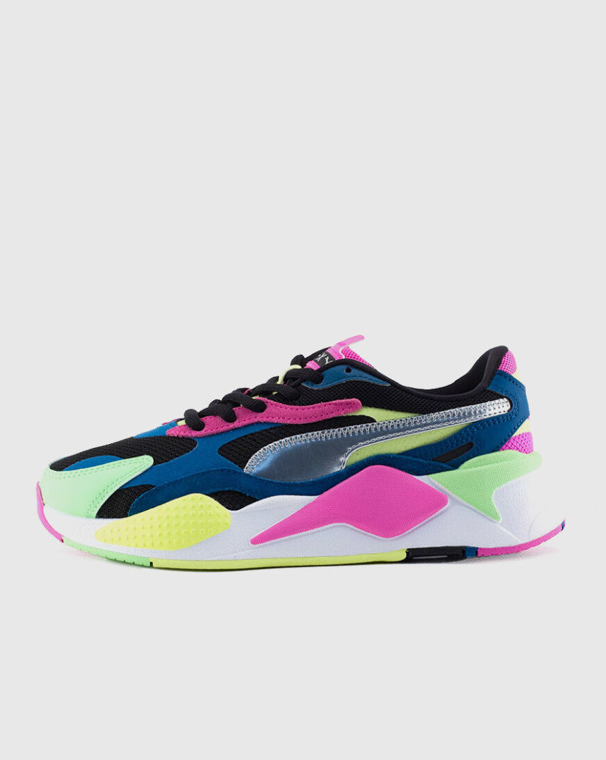 baby girl pink nike shoes