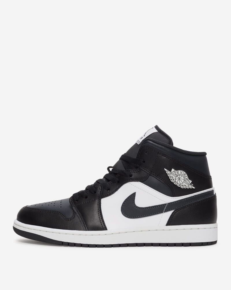 Jordan Air Jordan 1 Mid DQ8426-010 Black 1