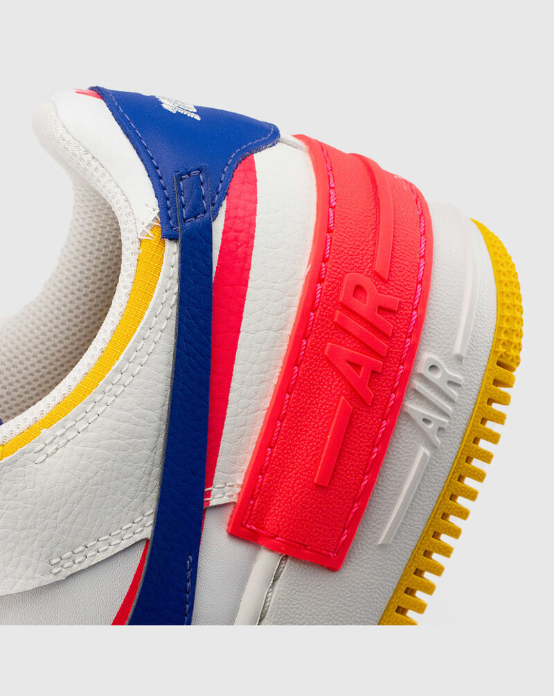 snipes white air force 1