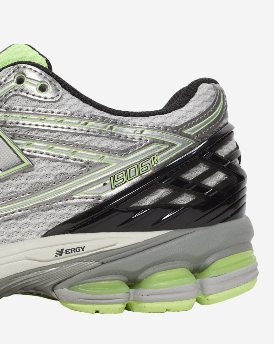 Shop New Balance 1906R U1906RCQ silver | SNIPES USA