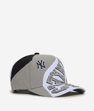 New York Yankees Pro Crown Retro Snapback Hat