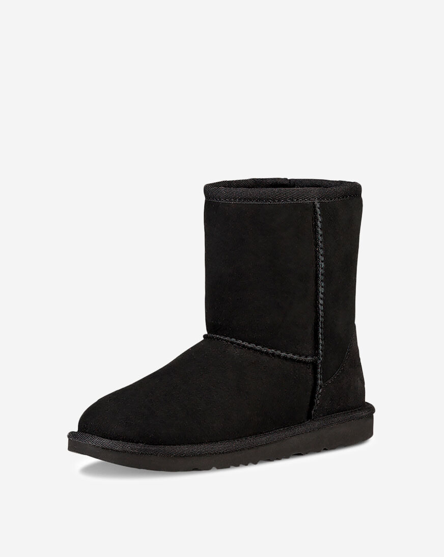 Shop UGG Grade School Classic II Boots 1017703KBLKJ black | SNIPES USA