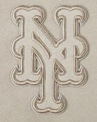 PRO STANDARD Big Girls' New York Mets Neutral Fleece Pull Over Hoodie LNMBC314952-TAU Beige 4