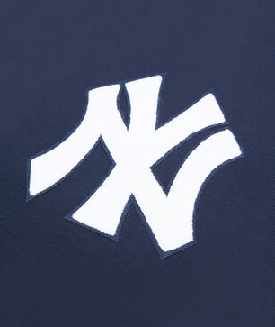 New York Yankees Classic Chenille Double Knit Pull Over Hoodie 