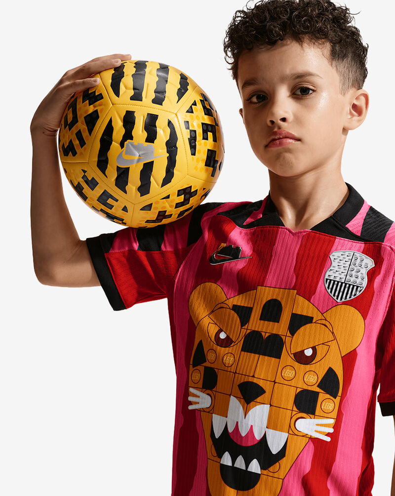 Nike Big Kids' Nike x LEGO Collection Aero-FIT Soccer Jersey IO3125-645 Pink 4