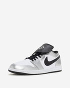Jordan Air Jordan 1 Low SE IR2278-100 Grey 2