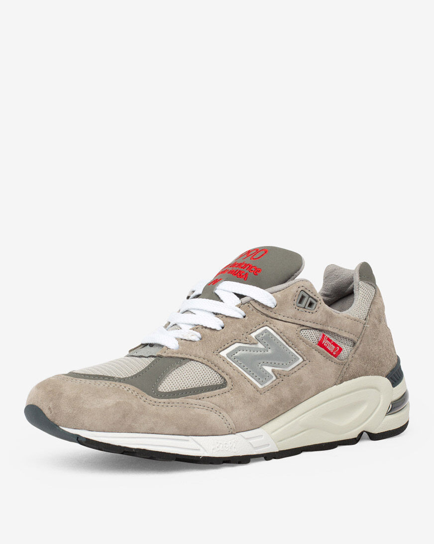 Shop New Balance 990v2 M990VS2 grey | SNIPES USA