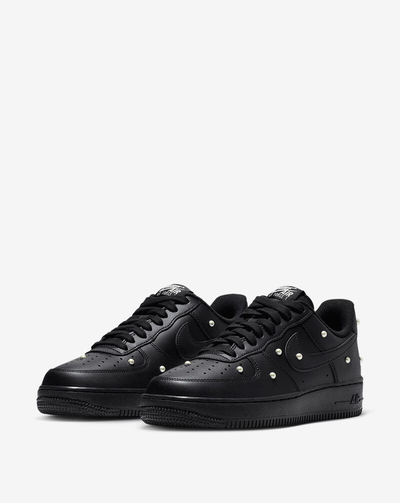 Nike Air Force 1 '07 SE IQ0133-001 Black 2