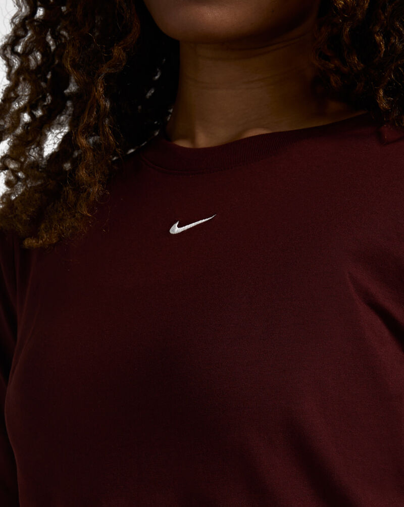 Nike NSW Chill Knit Slim Long-Sleeve Cropped Top HF5322-658 Red 3