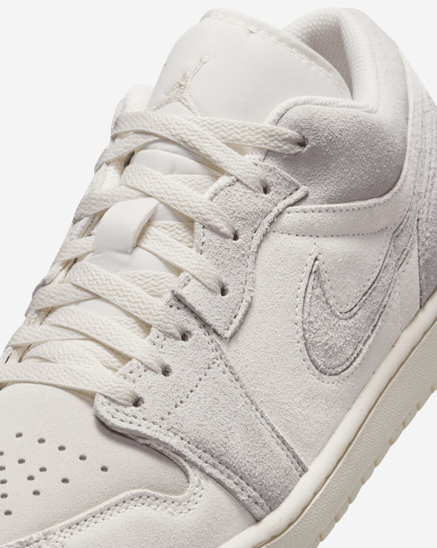 Shop Jordan Air Jordan 1 Low SE FQ3055 100 white SNIPES USA