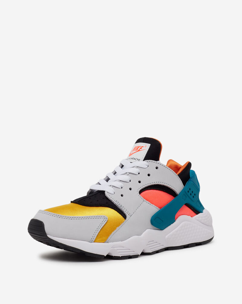 snipes nike huarache